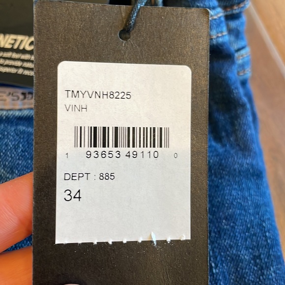 JOE’S JEANS - The Brixton Straight Narrow Jeans - Picture 3 of 3